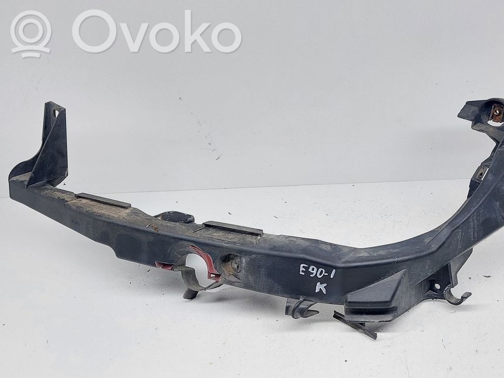 BMW 3 E90 E91 Support phare frontale 