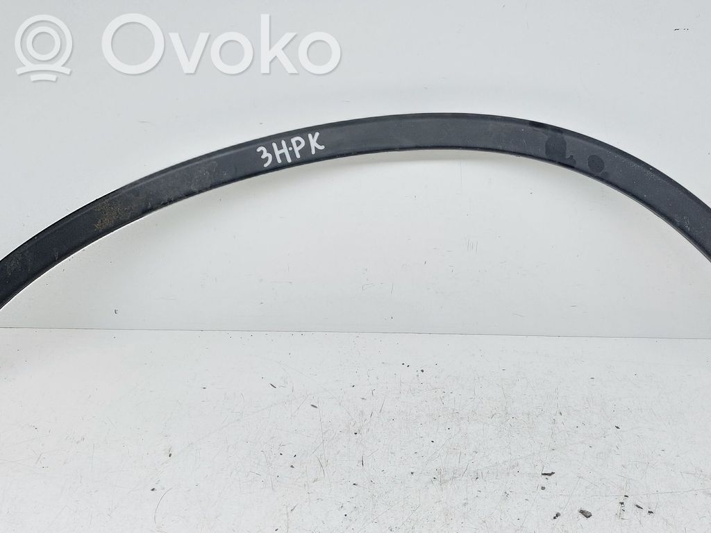 Listwa błotnika przedniego   74165