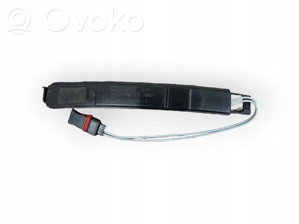 Audi Q7 4M Keyless (KESSY) go control unit/module 