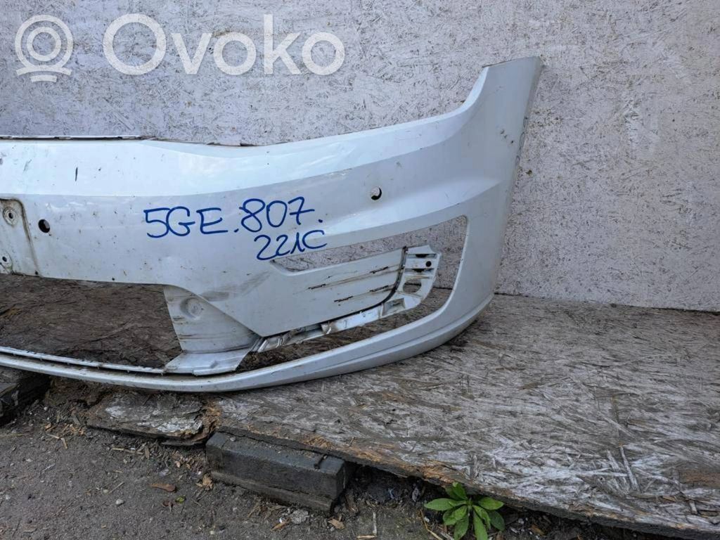 Volkswagen Golf VII Front bumper 