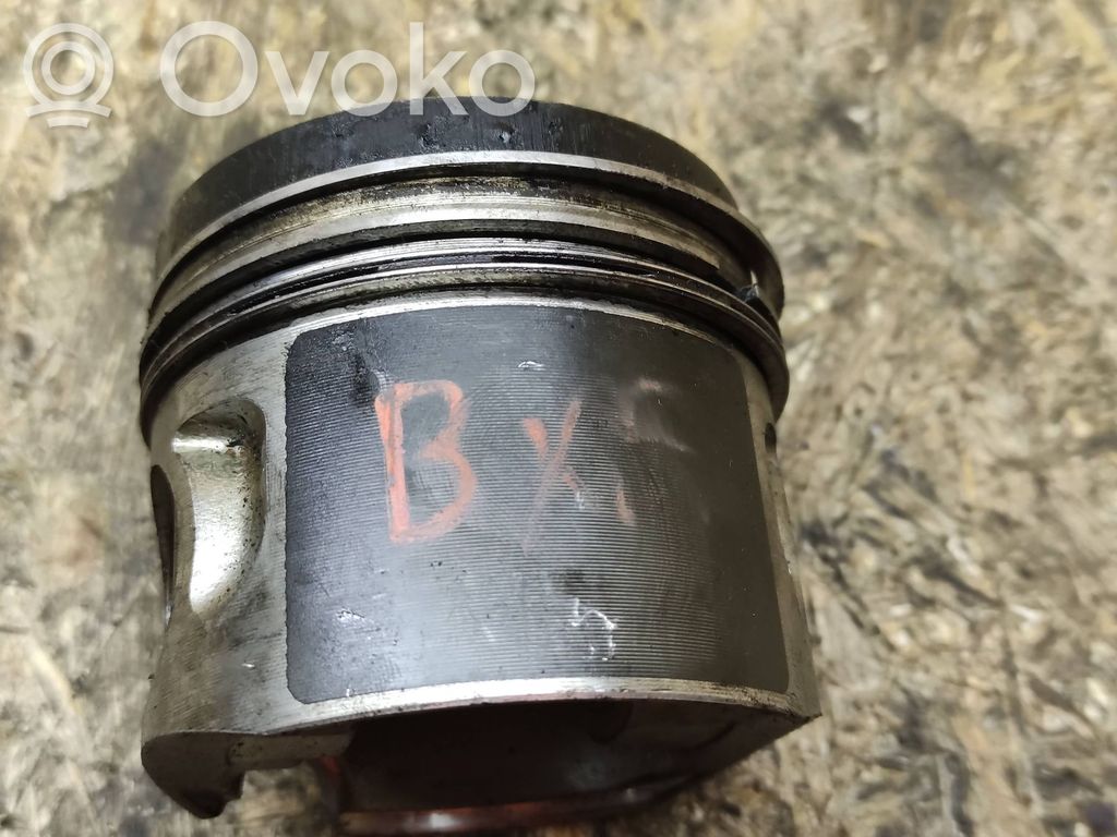 Volkswagen Golf Plus Piston 