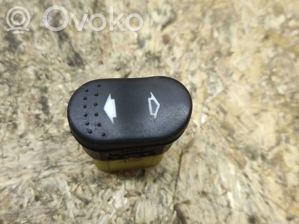 Ford Focus Electric window control switch 