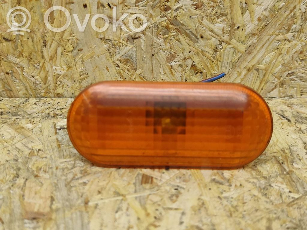 Ford Fiesta Front fender indicator light 
