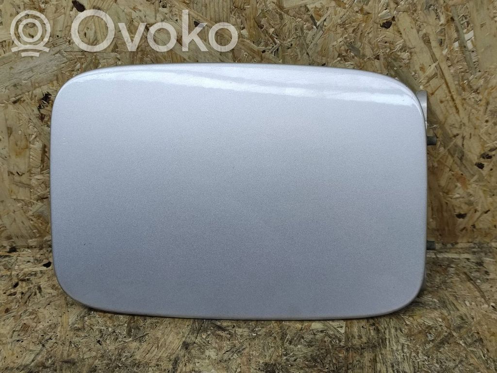 Volvo V50 Klapka wlewu paliwa 