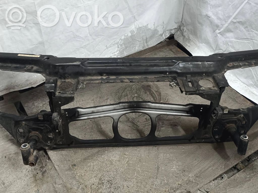 BMW 3 E46 Radiatoru panelis 