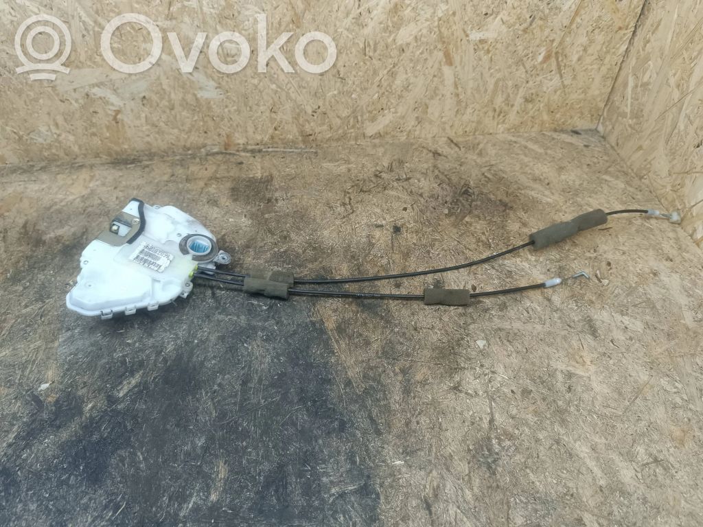 Honda Civic Priekšpusē slēdzene 