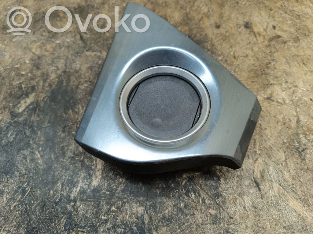 Toyota Auris E180 Dashboard side air vent grill/cover trim 