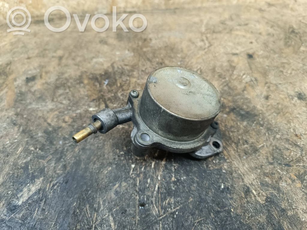 Peugeot 307 Bomba de vacío 