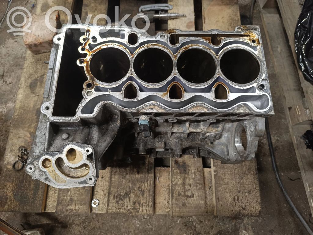 BMW 3 E92 E93 Blokas 