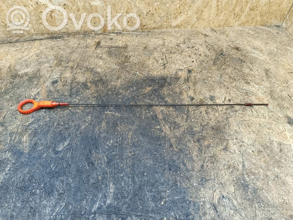 Oil level dip stick