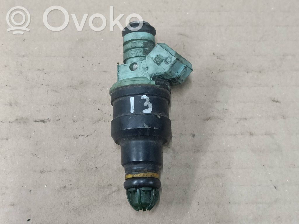 BMW 3 E46 Fuel injector 