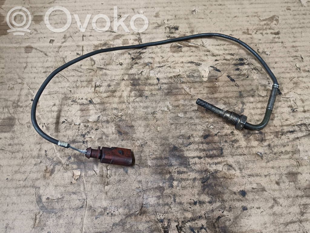 Volkswagen PASSAT B6 Exhaust gas temperature sensor 