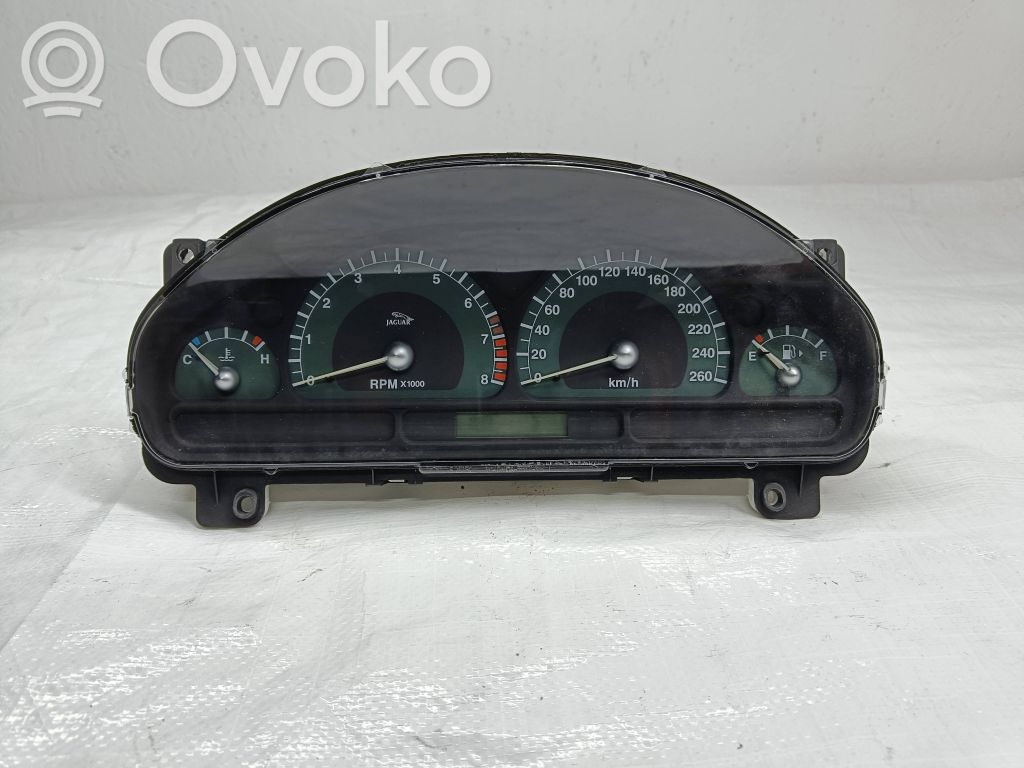 Licznik / Prędkościomierz   2R8F10849AL