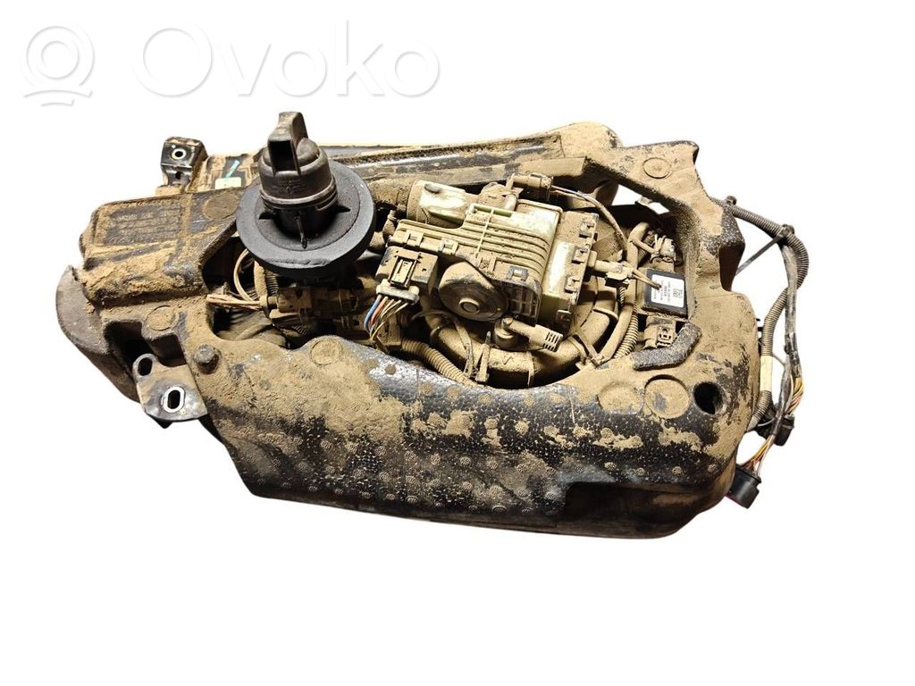 Zbiornik płynu AdBlue   561131878B,561131877,56113187D,0444050041,561131977A,F01C150101,F01C190099