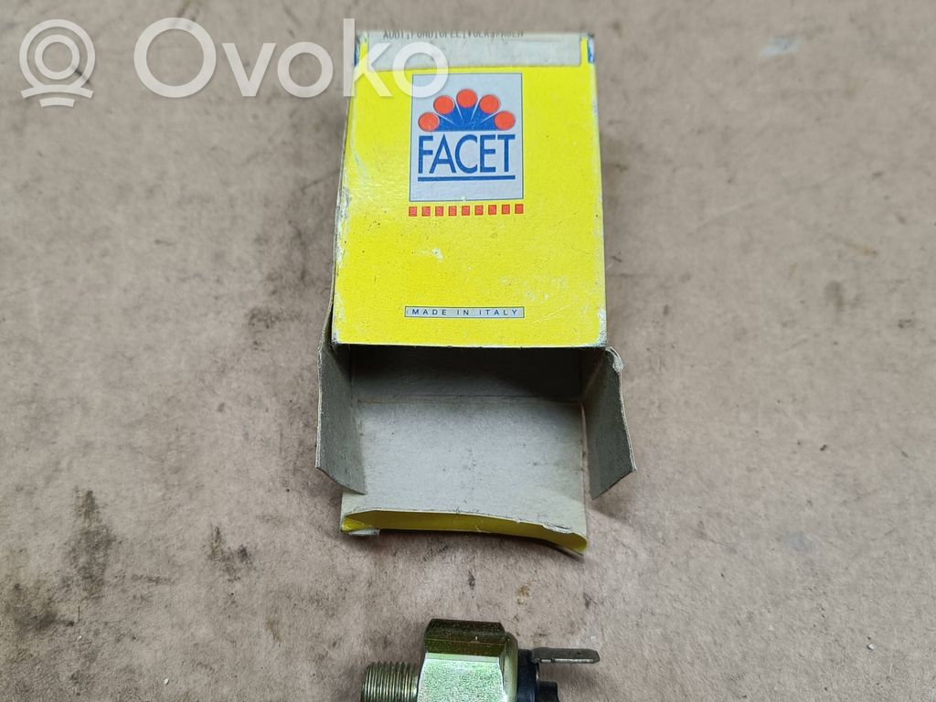 Audi 200 Reversing light switch sensor 