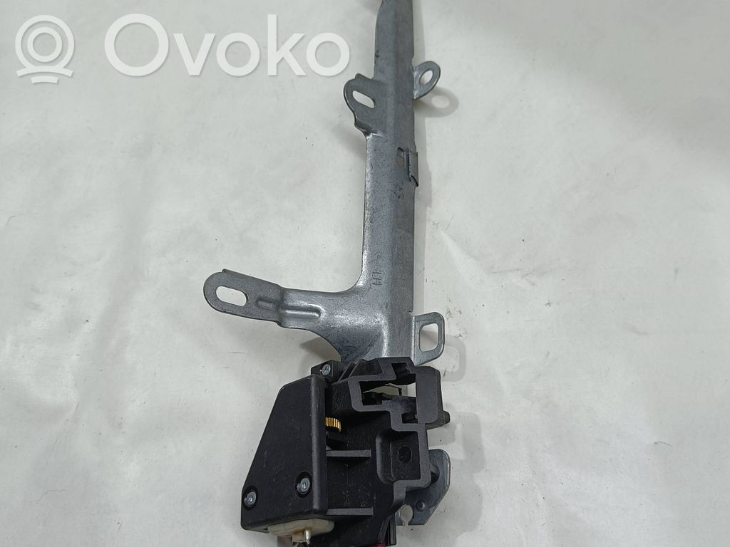 Parcel shelf load cover mount bracket   6960883,6905983,55220010,897200230900