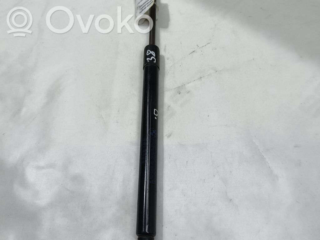 BMW 2 F22 F23 Amortyzator klapy tylnej bagażnika 