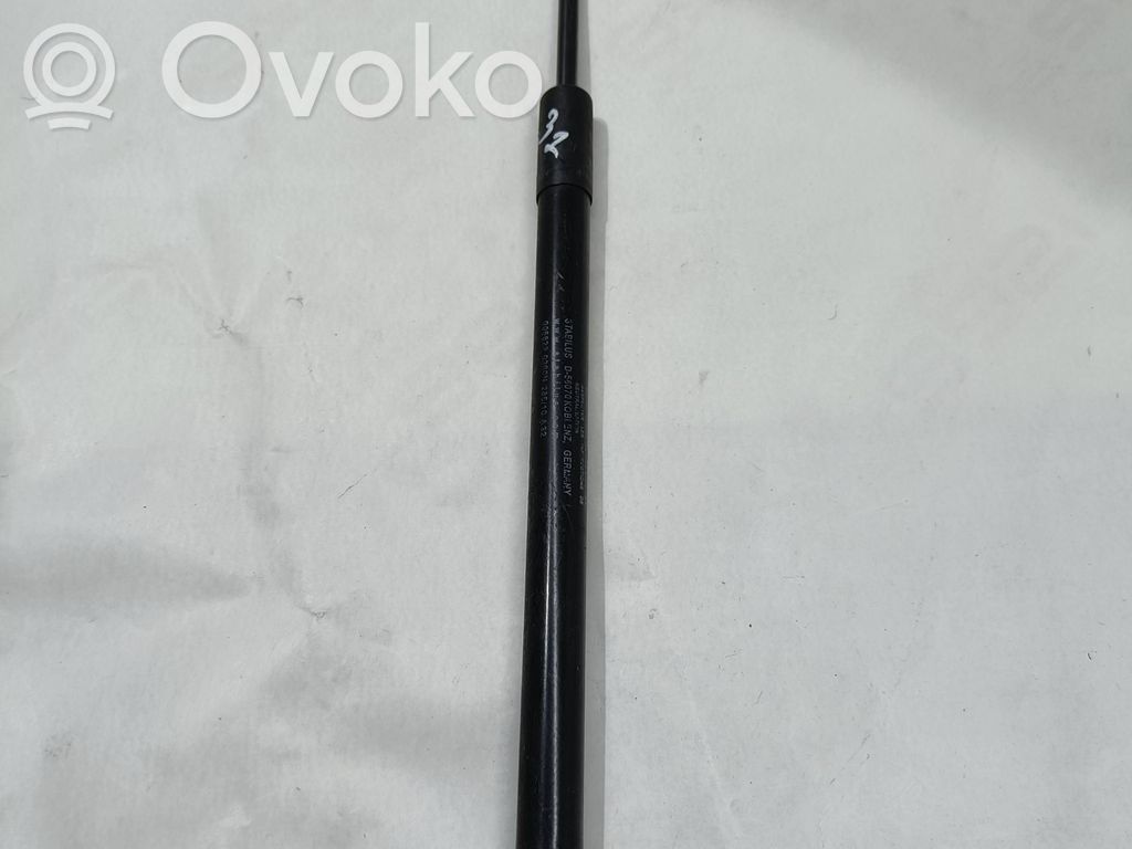 Volvo C30 Amortizatorius galinio dangčio 