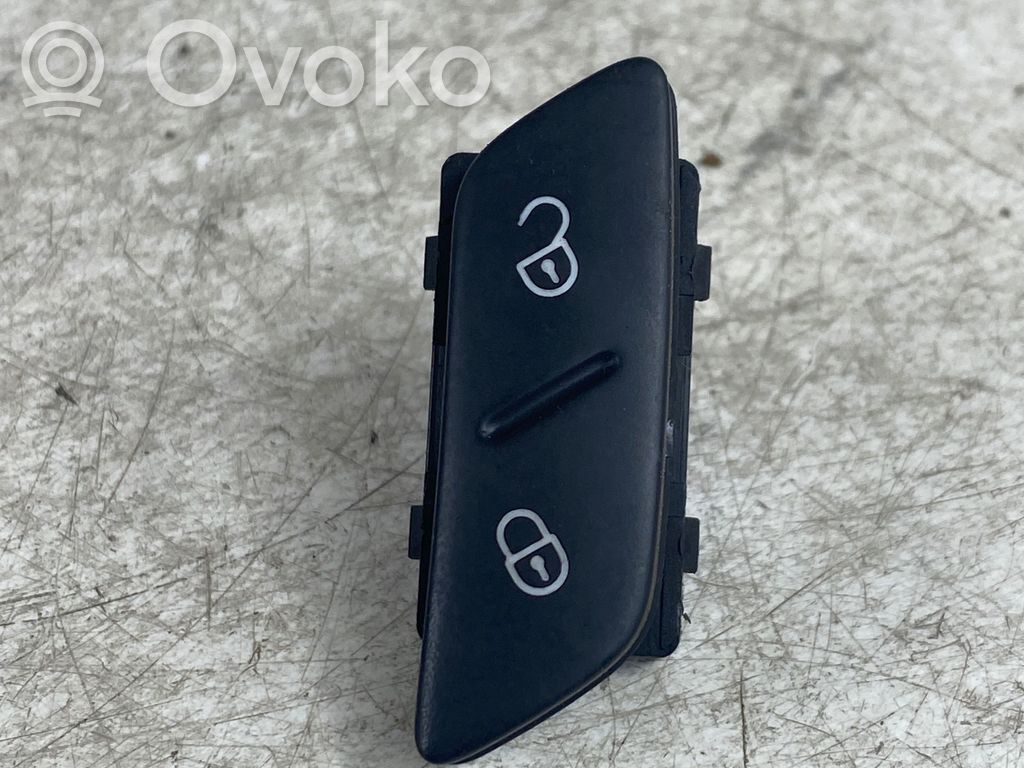 Volkswagen Scirocco Central locking switch button 