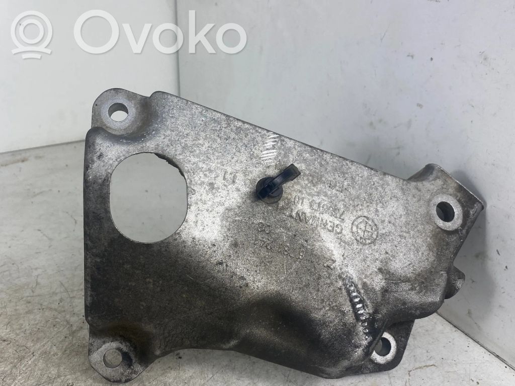 BMW 5 F10 F11 Dzinēja nostiprināšanas stiprinājums-kronšteins 