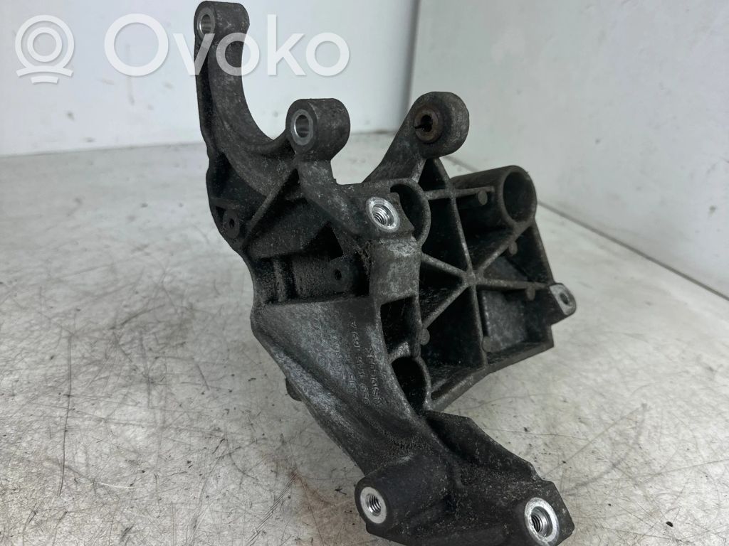 Audi A6 S6 C6 4F Power steering pump mounting bracket 