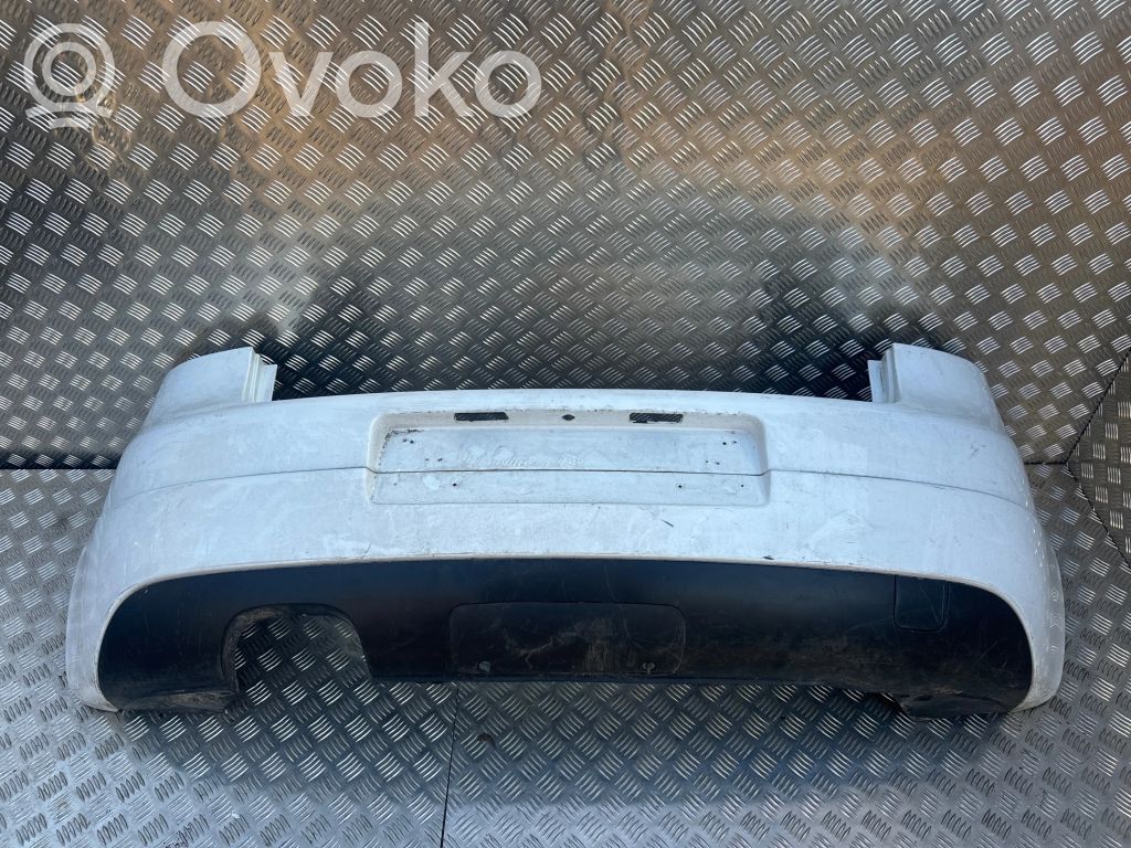 Volkswagen Golf V Parachoques 