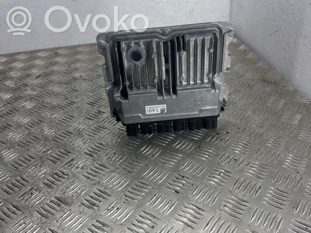BMW 3 G20 G21 Engine control unit/module 