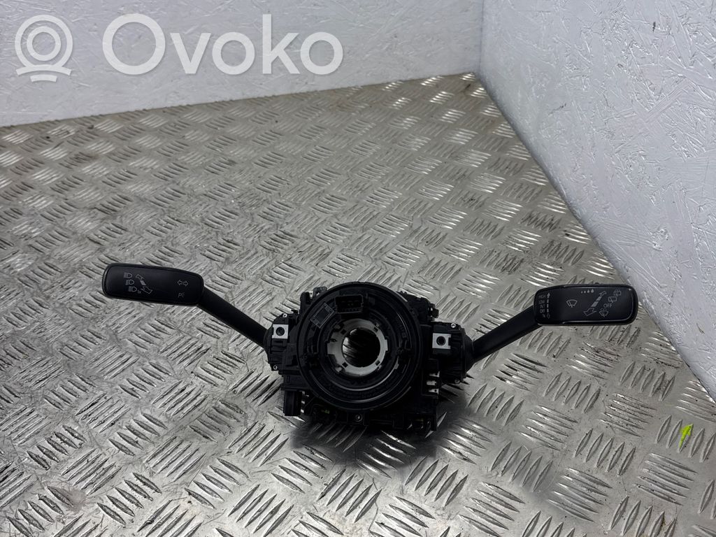 Volkswagen Golf VII Interruptor/palanca de limpiador de luz de giro 