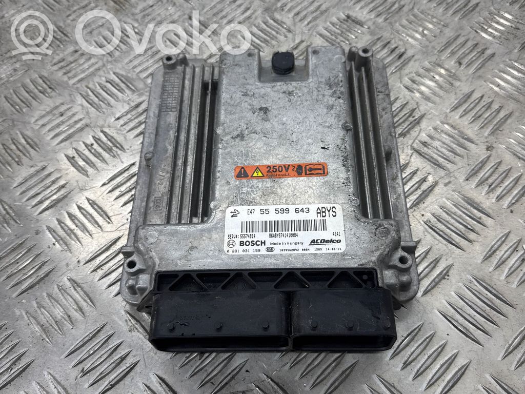 Opel Insignia A Engine control unit/module 