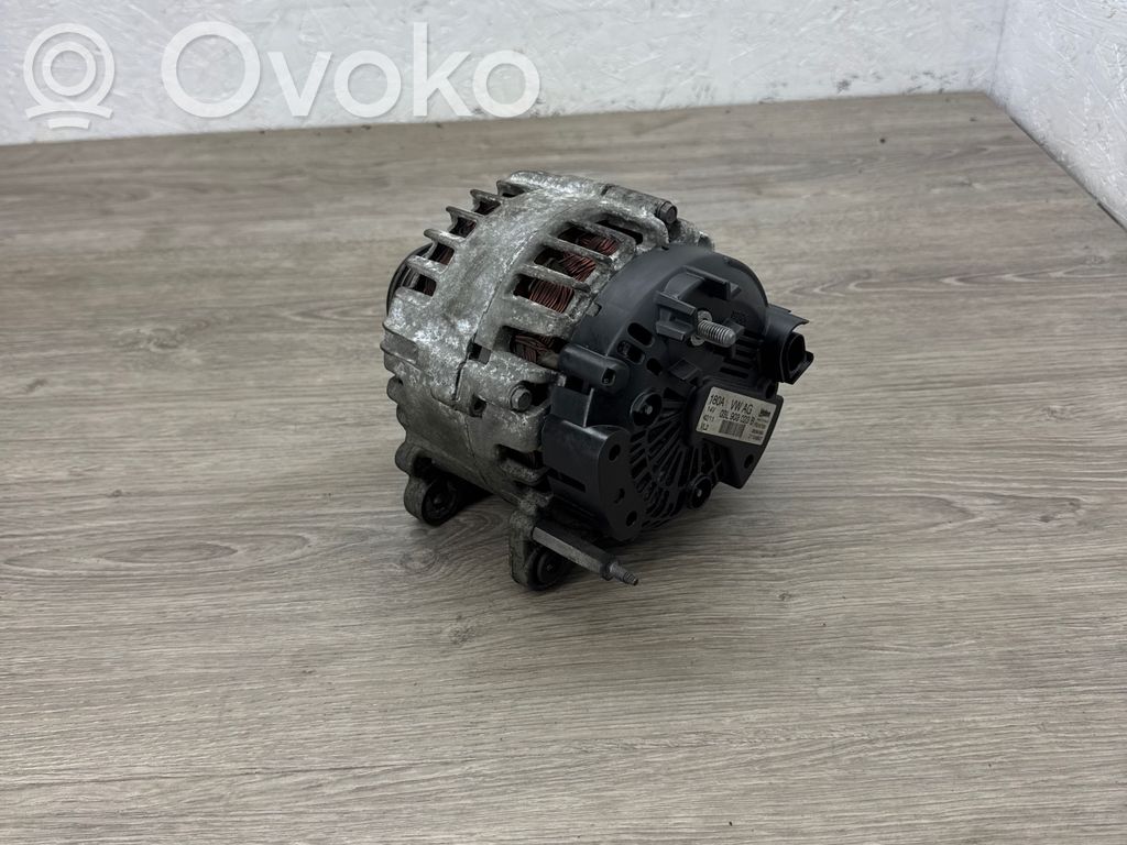 Volkswagen PASSAT B7 Ģenerators 
