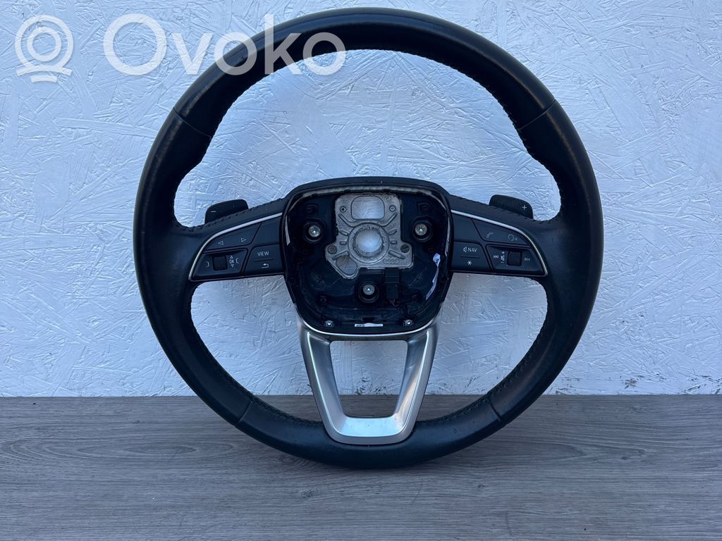 Audi A4 S4 B9 Ohjauspyörä 