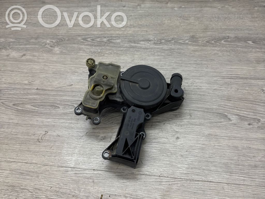 Audi A4 S4 B8 8K Oil breather separator 