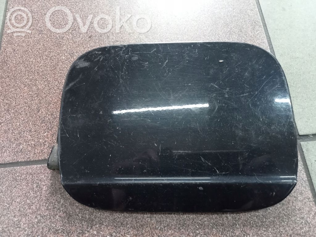 Audi A4 S4 B7 8E 8H Fuel tank cap 