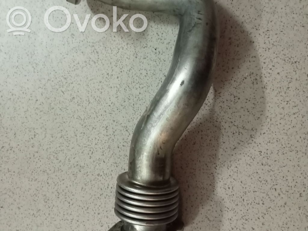 Audi A5 8T 8F Caurulīte (-es) / šļūtene (-es) 