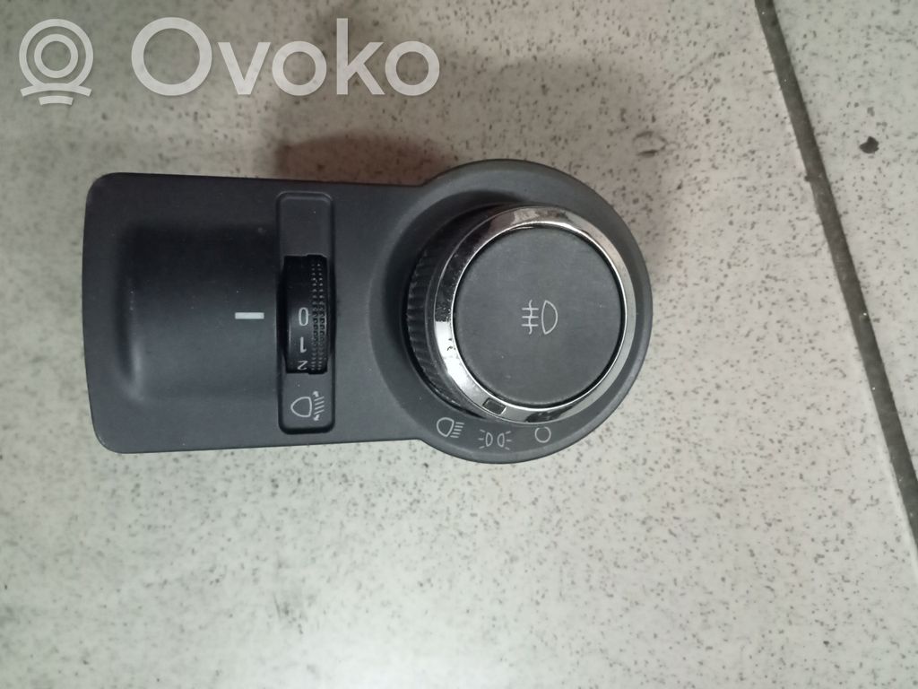 Chevrolet Aveo Light switch 