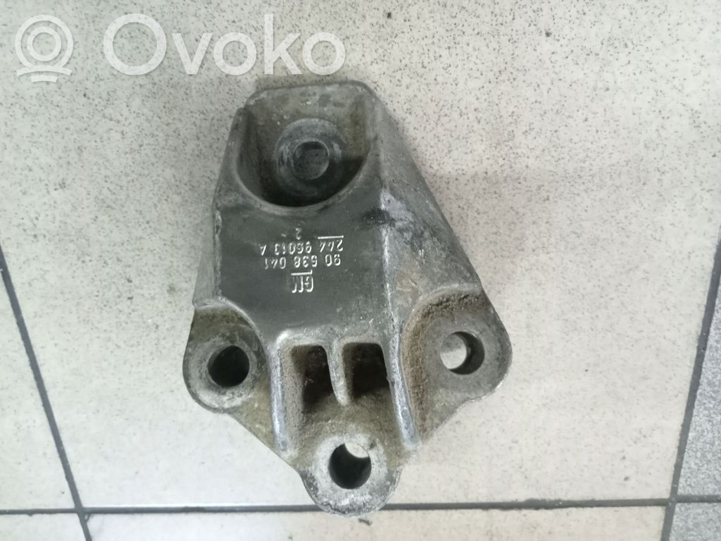 Opel Vectra B Engine mounting bracket 