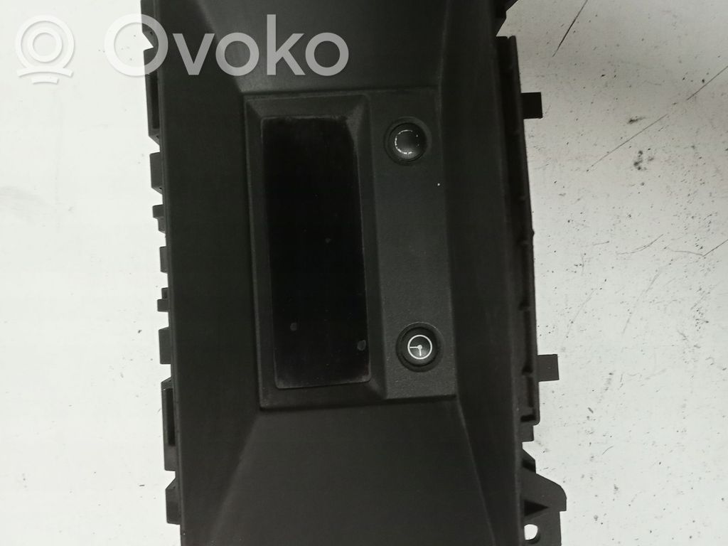 Opel Astra H Screen/display/small screen 