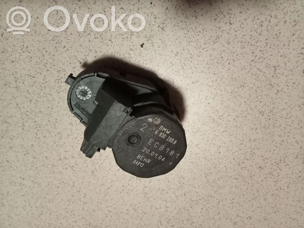 BMW 5 E60 E61 Oro sklendės varikliukas 