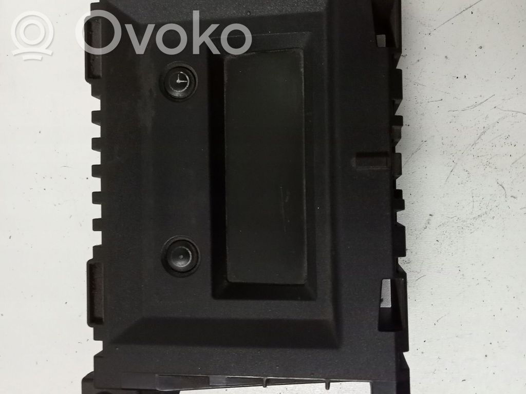 Opel Astra H Screen/display/small screen 