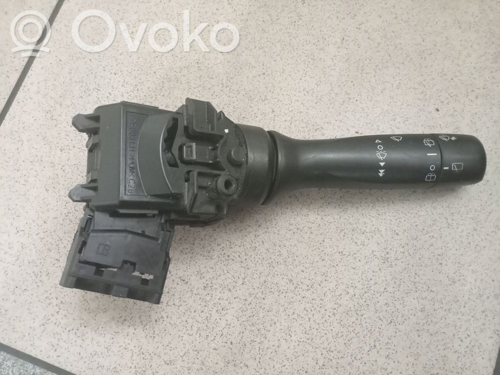 Toyota Yaris Schalter Hebel Scheibenwischer 