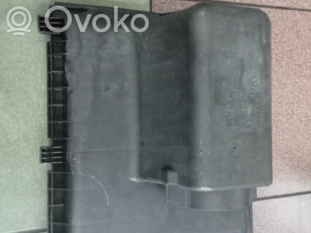Volkswagen II LT Oro filtro dėžė 