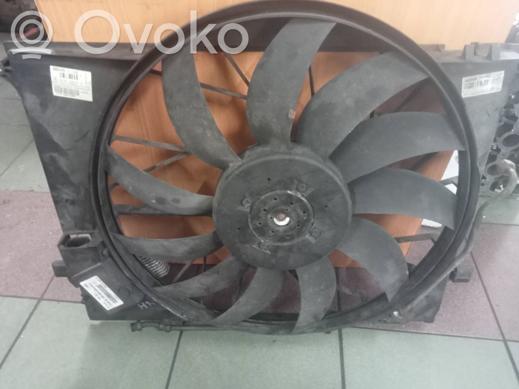 Mercedes-Benz S W220 Ventilator electric răcire radiator 