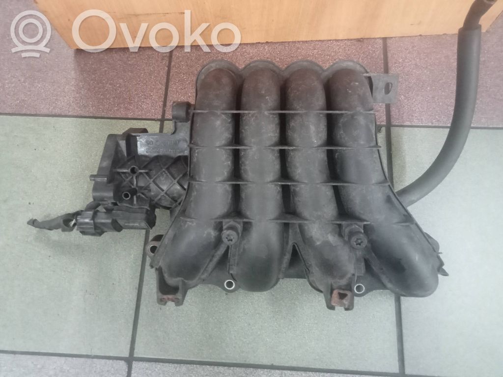 Mitsubishi Colt Intake manifold 