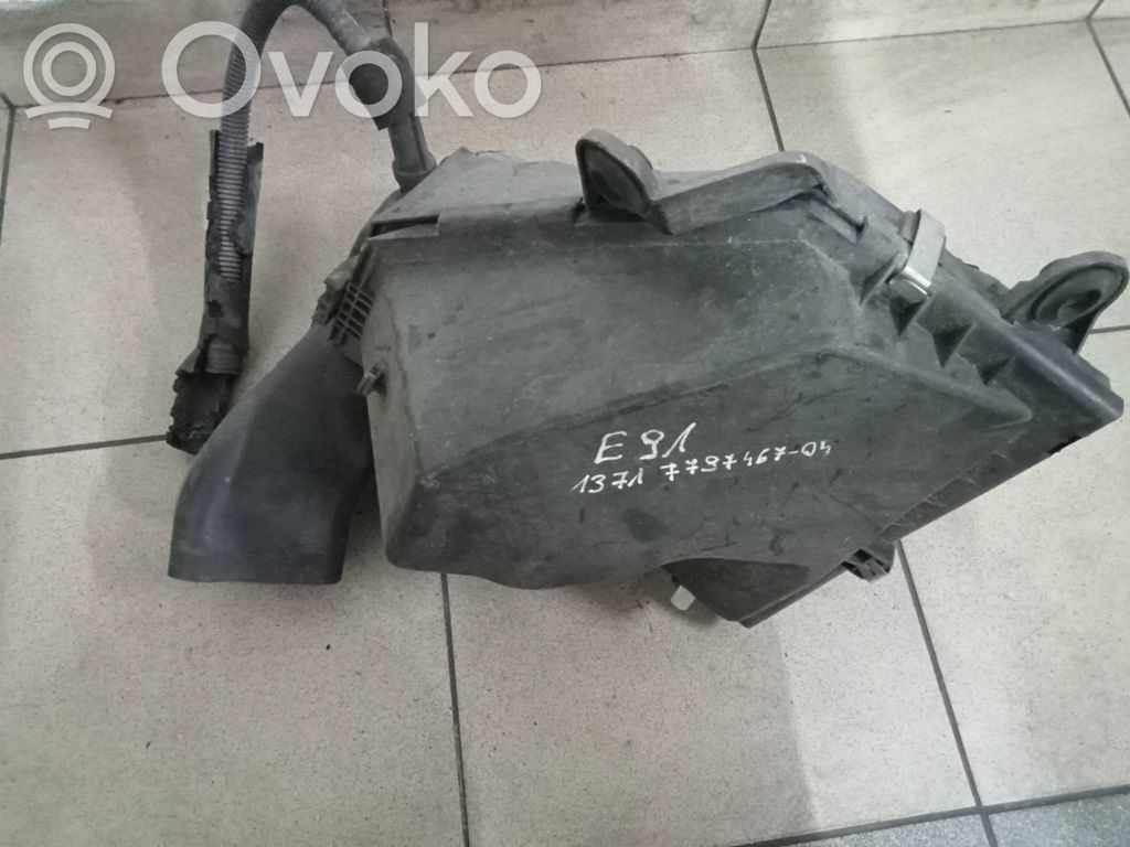 BMW 3 E90 E91 Air filter box 