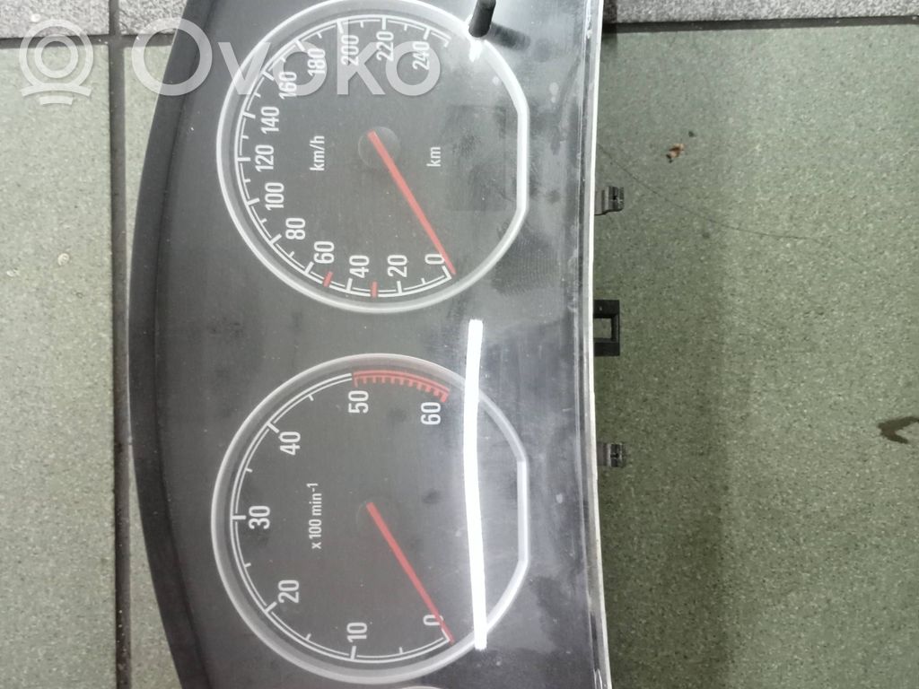 Opel Vectra C Licznik / Prędkościomierz 