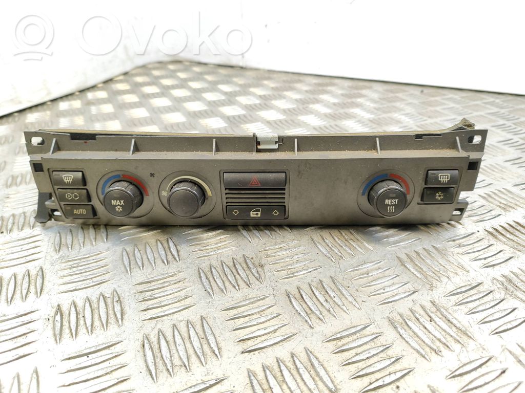 BMW 7 E65 E66 Climate control unit 