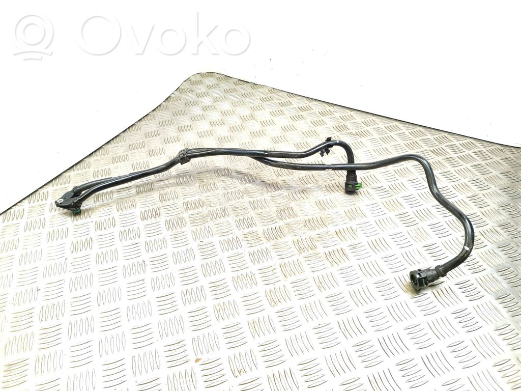 BMW X6 E71 Tubo flessibile del radiatore dell’olio del cambio 
