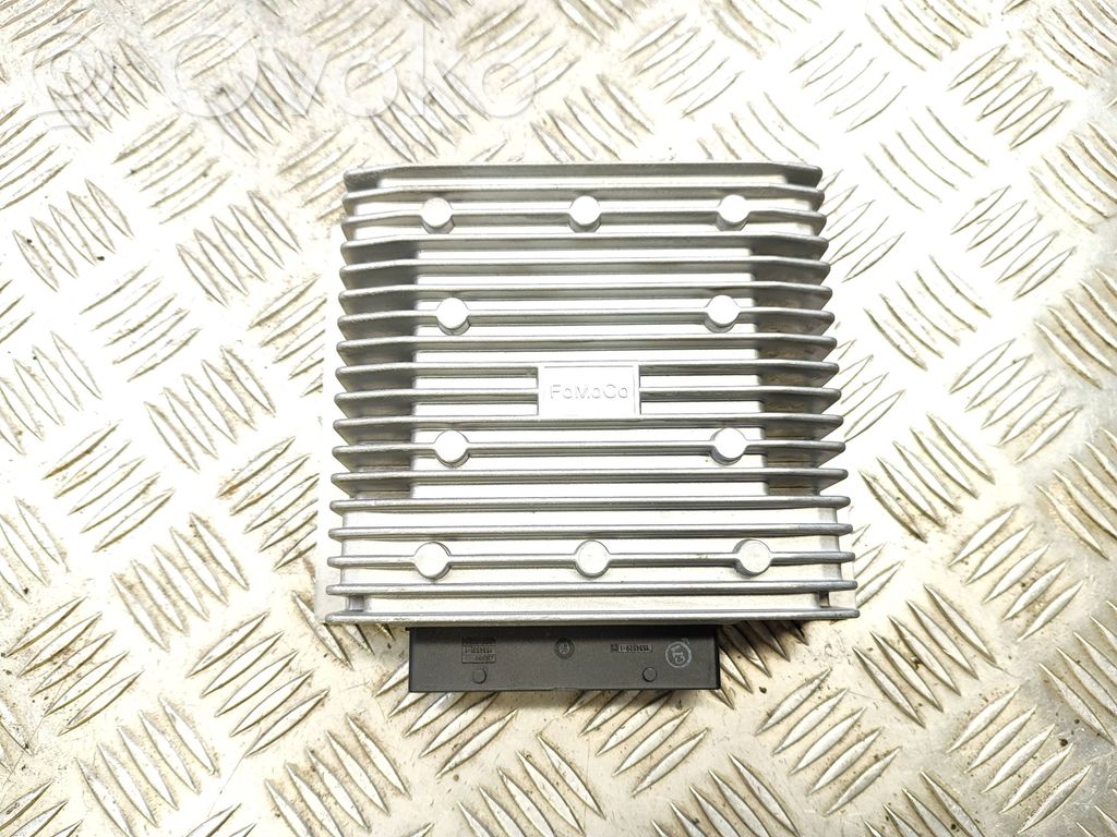 Ford S-MAX Sound amplifier 