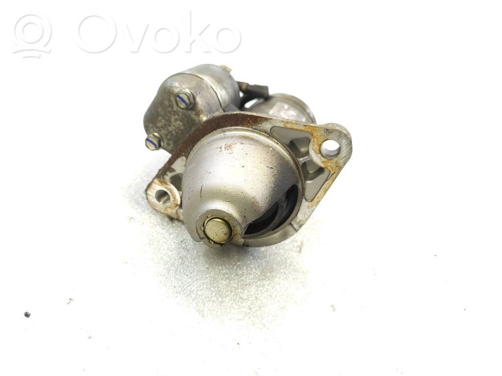 Opel Meriva B Starter motor 