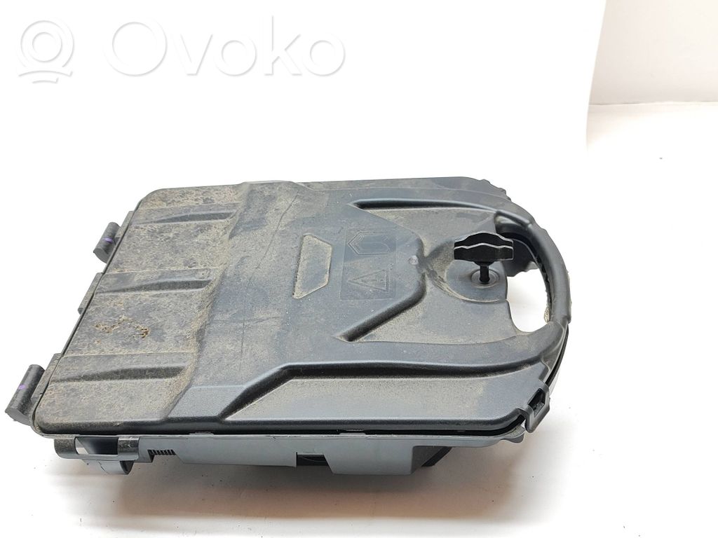 Renault Trafic III (X82) Tool box 